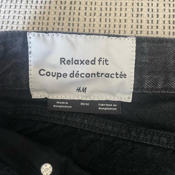 Black Relaxed Fit Jeans - Picture 2 of 3